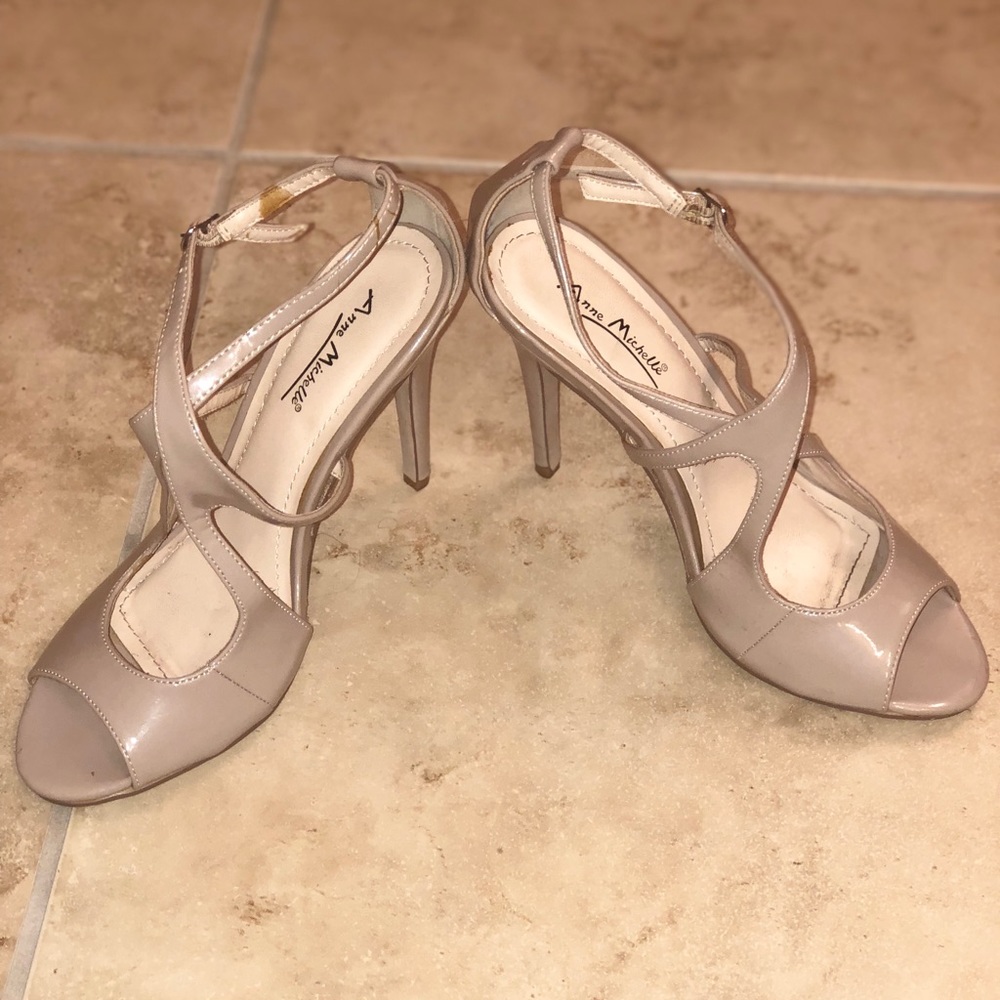 Anne Michelle Sandal